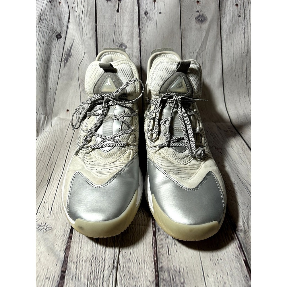 ADIDAS LIGHTSTRIKE BOOST MENS BASKETBALL SHOES (12.5) GOOD CONDITION
